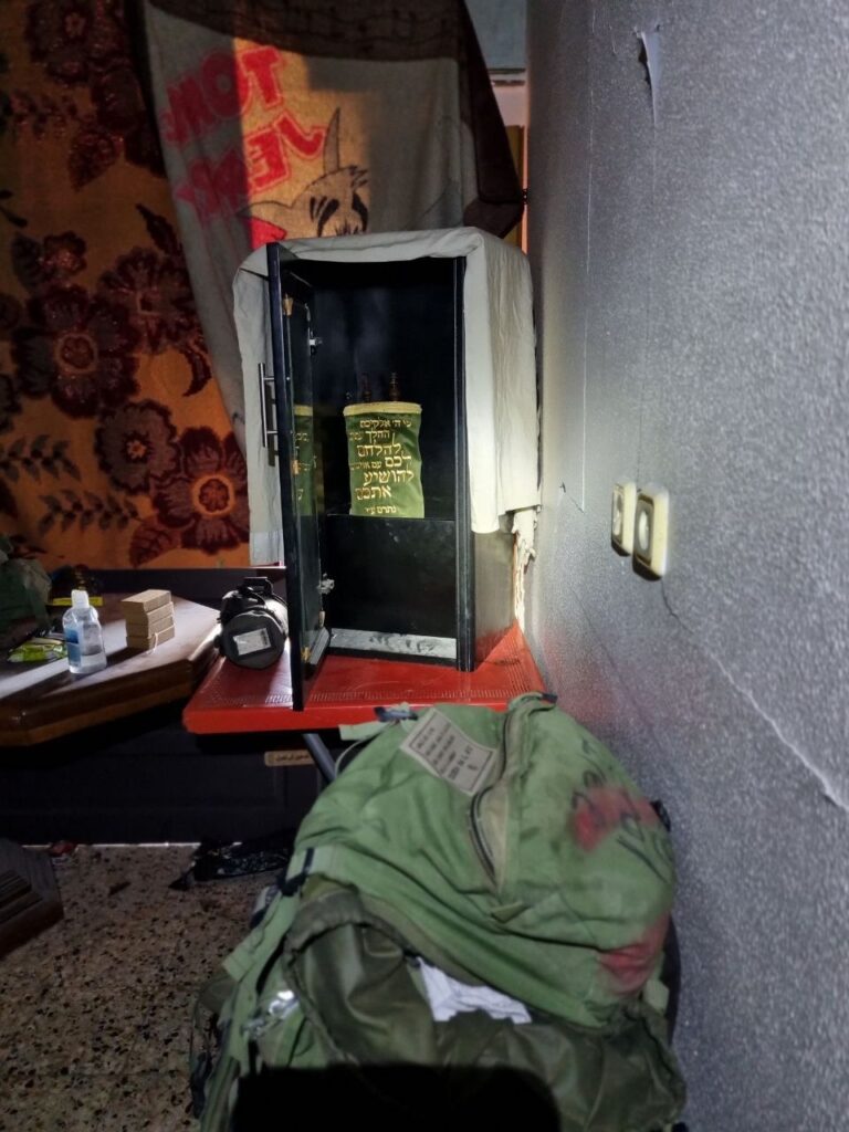 From the Shoa to Aza the Spirit of a Sefer Torah